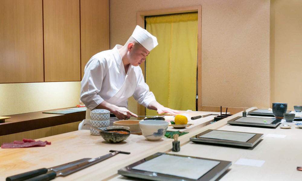 omakase at non-conveyor belt sushi 