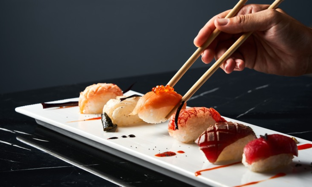 chopsticks or hands for sushi?