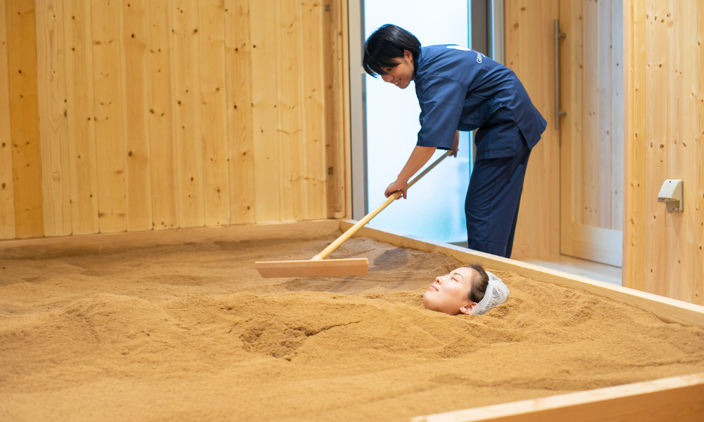 enzyme baths, must try japan's most luxurious beauty secrets